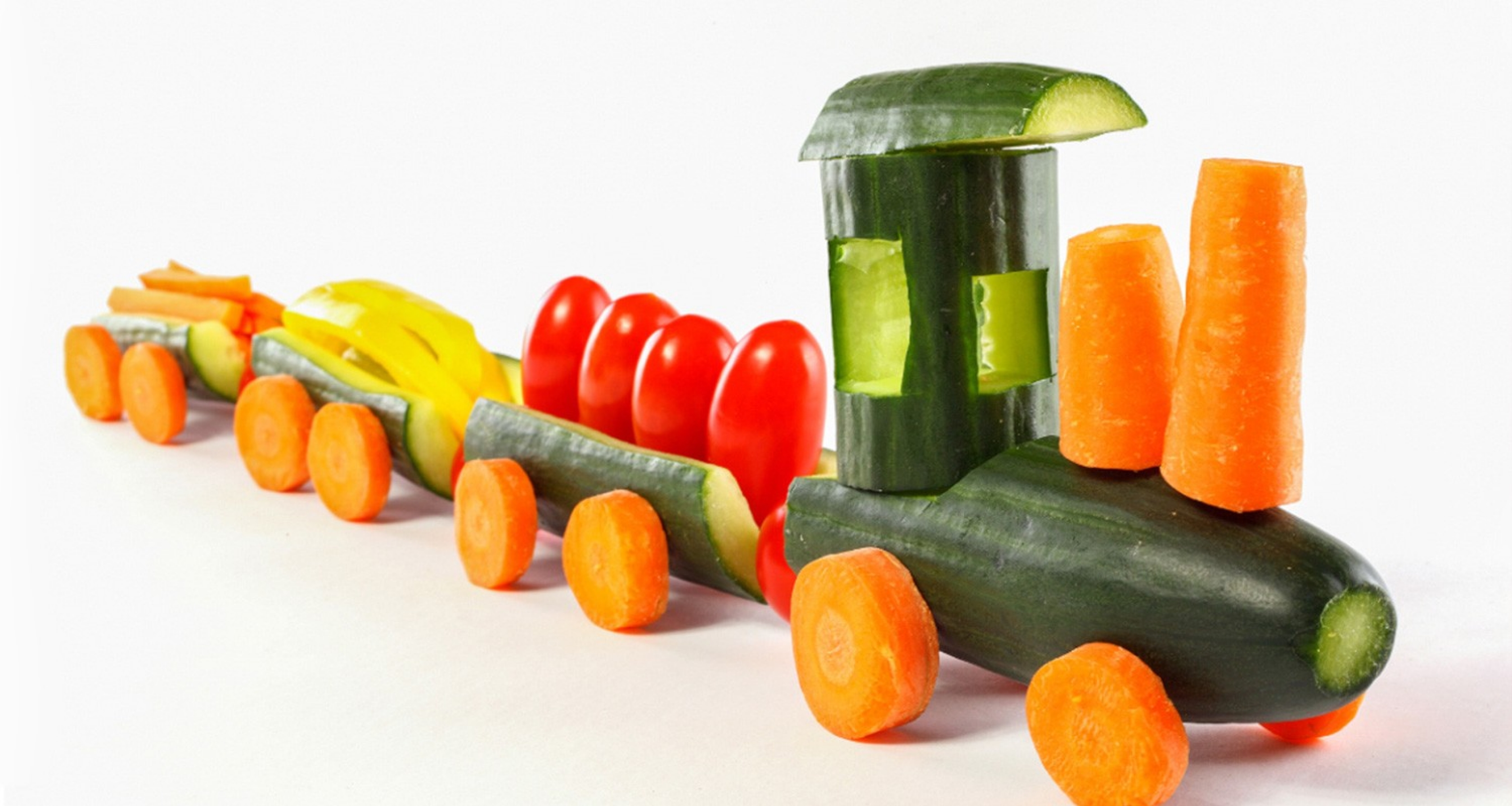 Train de concombres aux légumes
