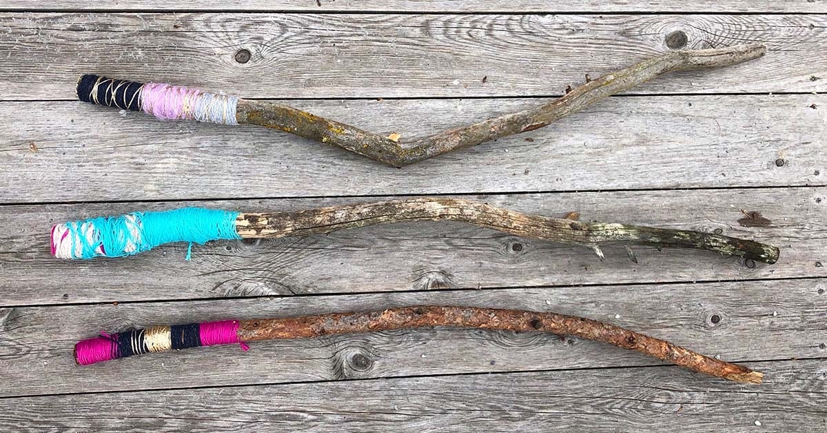 Wanderstock basteln: selbstgebastelte Wanderstöcke