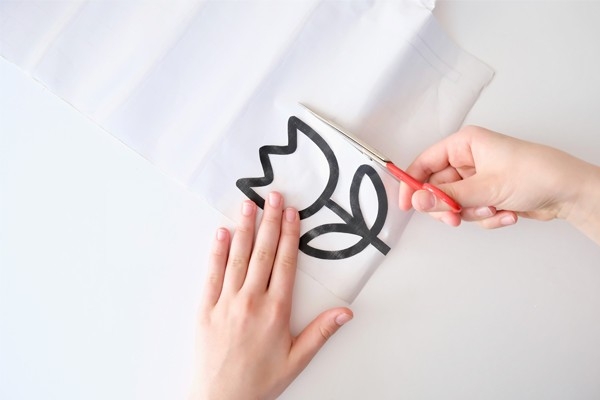 Suncatcher – transparente Folie zuschneiden