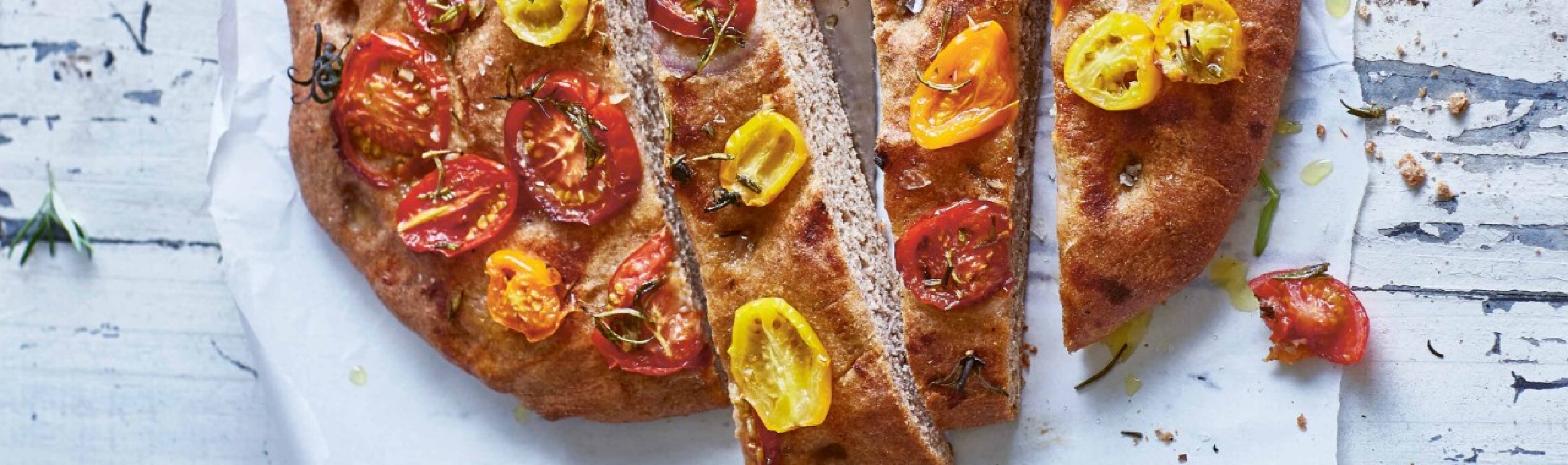 Une focaccia aux tomates