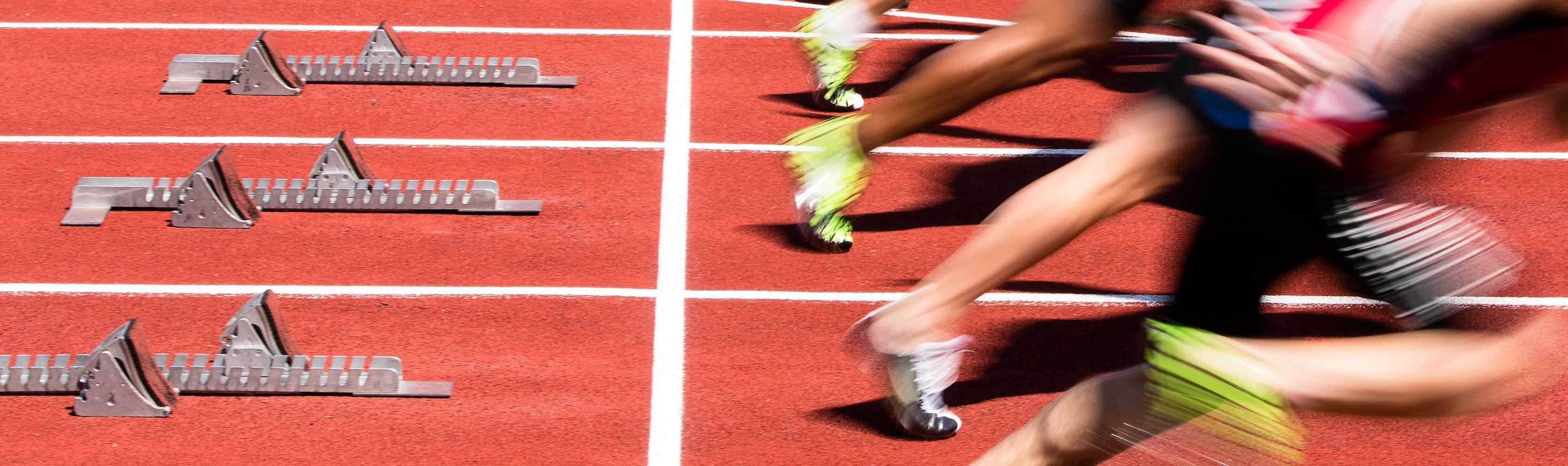 Signal de départ d’un 100 m. Le temps de réaction n’est pas uniquement décisif dans le sport.